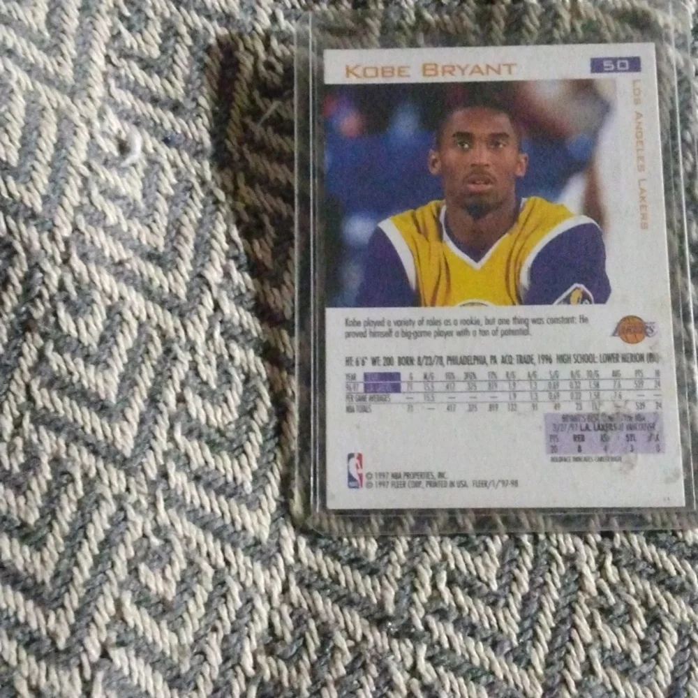 Kobe Bryant 1997-98 Fleer All-Rookie 1997 Basketball Card # 50 Vintage 2nd Year
